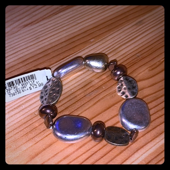 Dress barn bracelet gold and bronze NWT - Picture 1 of 2